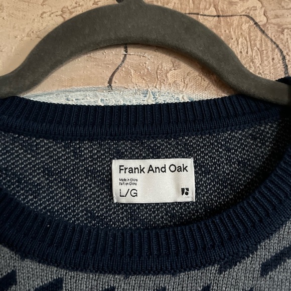 Frank & Oak Mens Knit Crewneck Merino-Wool Navy Blue-Gray Sweater Sz large - Picture 3 of 10